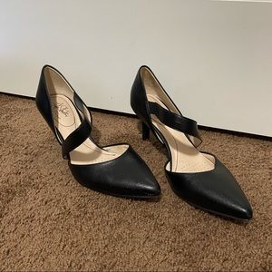Womens black heels